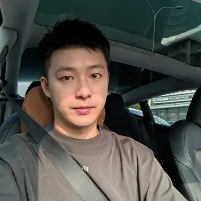 康娜英